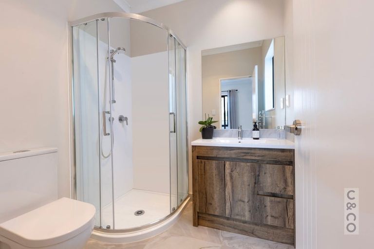 Photo of property in 21 Pukemarino Road, Waimauku, 0812