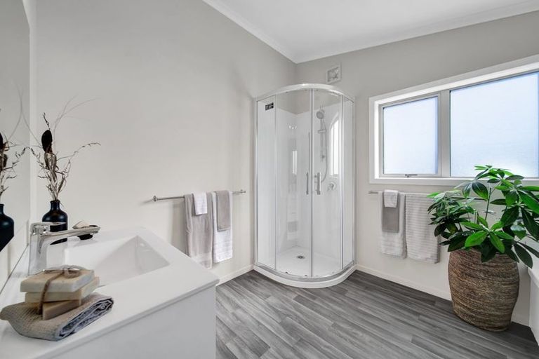 Photo of property in 70 Ketemarae Road, Normanby, Hawera, 4614