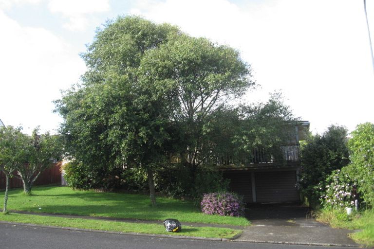 Photo of property in 18 Archmillen Avenue, Pakuranga Heights, Auckland, 2010