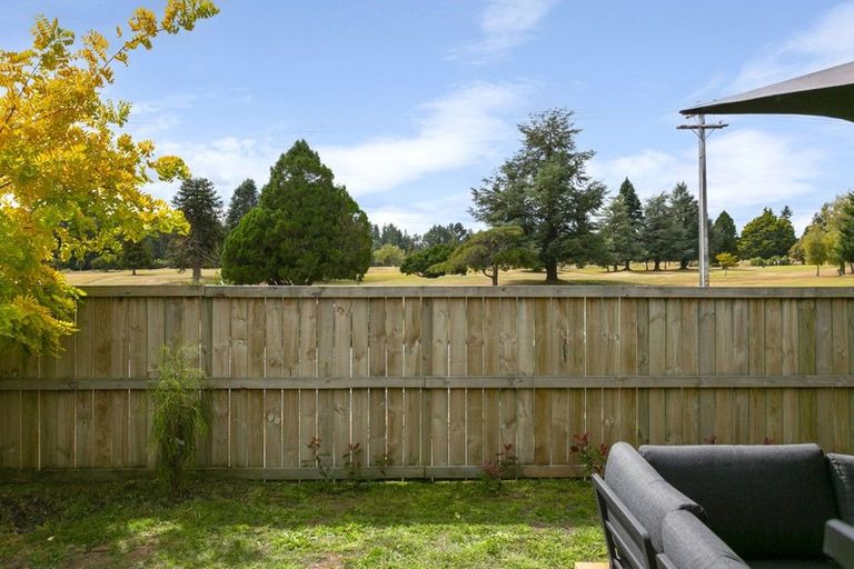 Photo of property in 1/141 Tauhara Road, Tauhara, Taupo, 3330