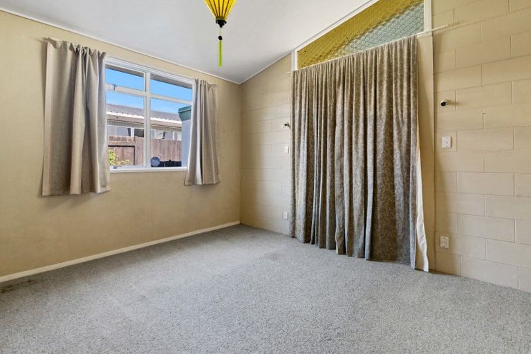 Photo of property in 14 Iles Road, Lynmore, Rotorua, 3010