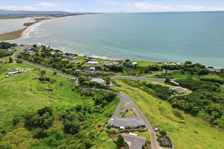 Photo of property in 45 Town Point Road, Maketu, Te Puke, 3189