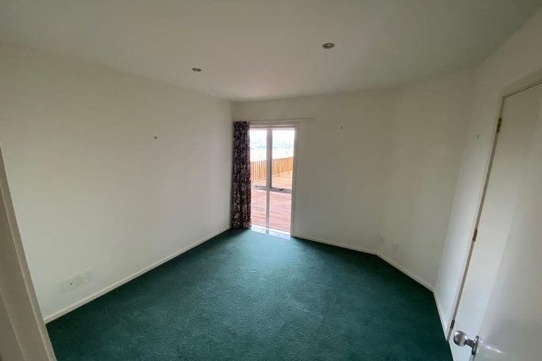 Photo of property in 89 Seatoun Heights Road, Seatoun, Wellington, 6022