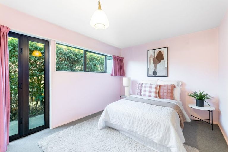 Photo of property in 4/17 Swanleigh Place, Ilam, Christchurch, 8041