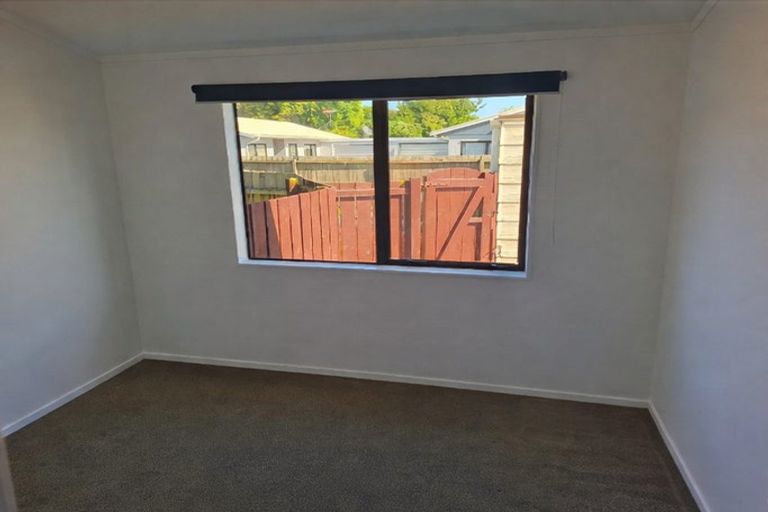 Photo of property in 3/24 Great South Road, Papakura, 2110