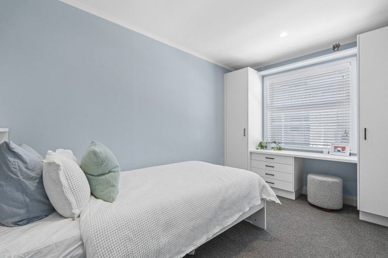 Photo of property in 118 Cutfield Road, Westown, New Plymouth, 4310