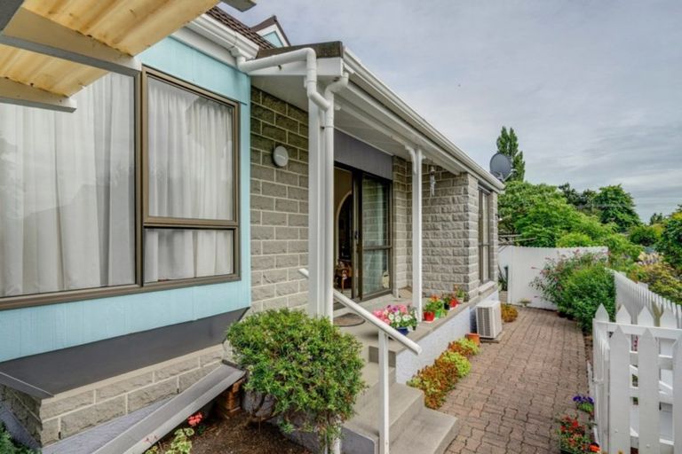 Photo of property in 2/4 Byron Place, Stoke, Nelson, 7011