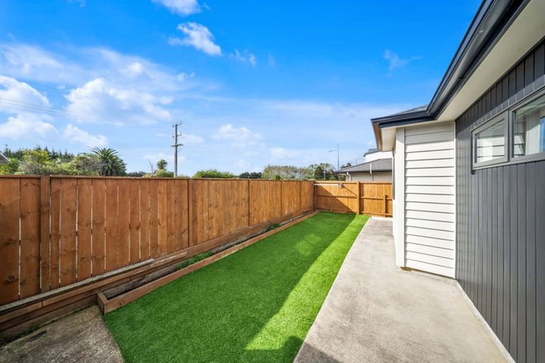 Photo of property in 26 Survila Street, Takanini, 2110