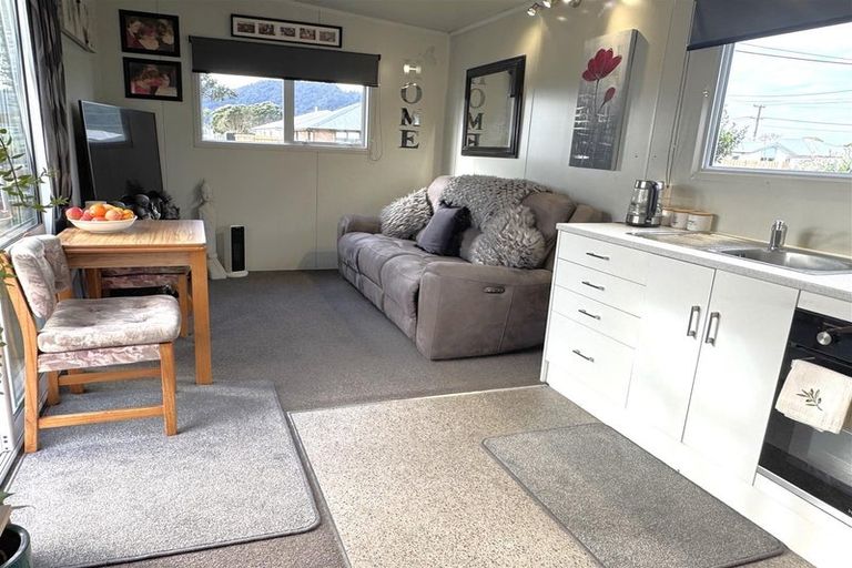 Photo of property in 2 Coakley Street, Blaketown, Greymouth, 7805