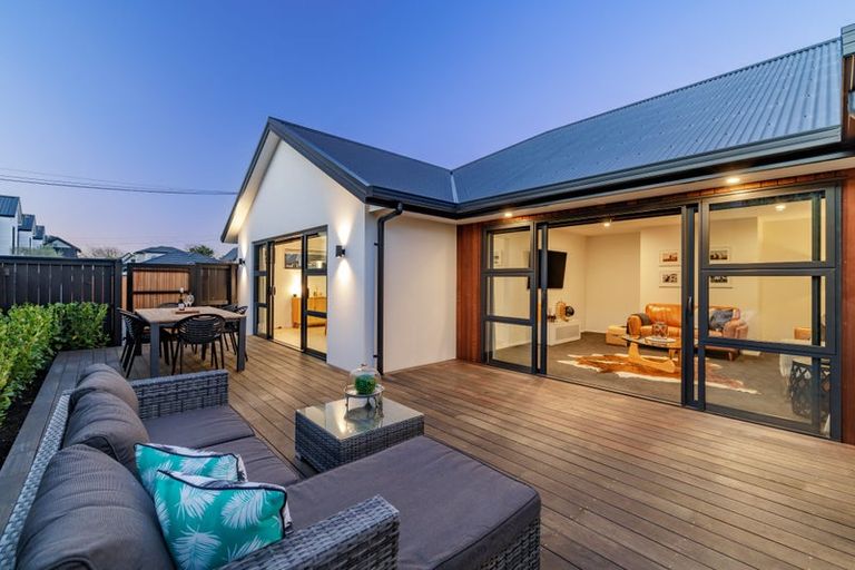 Photo of property in 50 Winton Street, St Albans, Christchurch, 8014