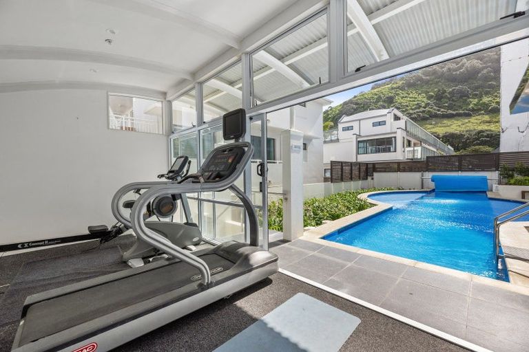 Photo of property in 6/12 Maunganui Road, Mount Maunganui, 3116