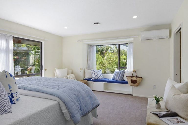 Photo of property in 8 Fuchsia Place, Halswell, Christchurch, 8025