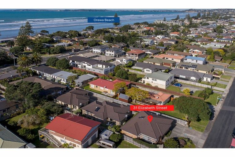 Photo of property in 31 Elizabeth Street, Orewa, 0931