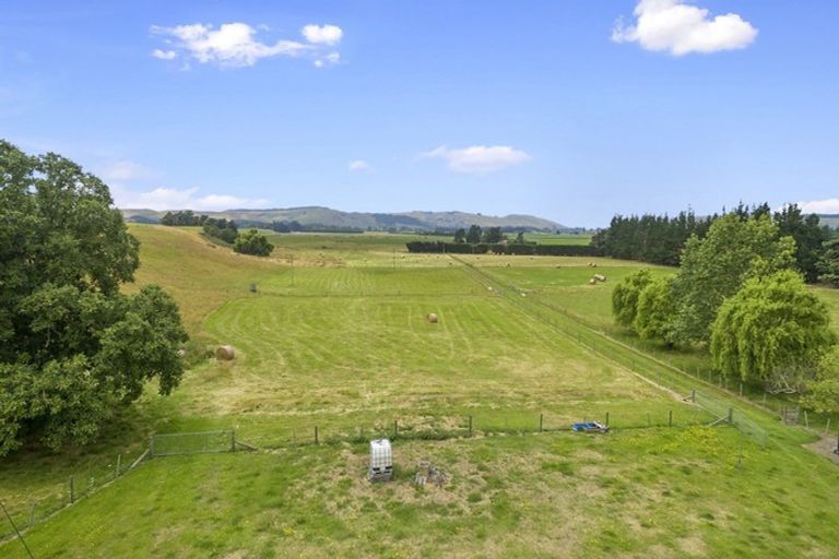 Photo of property in 15 Darrochs Road, Domett, Cheviot, 7382