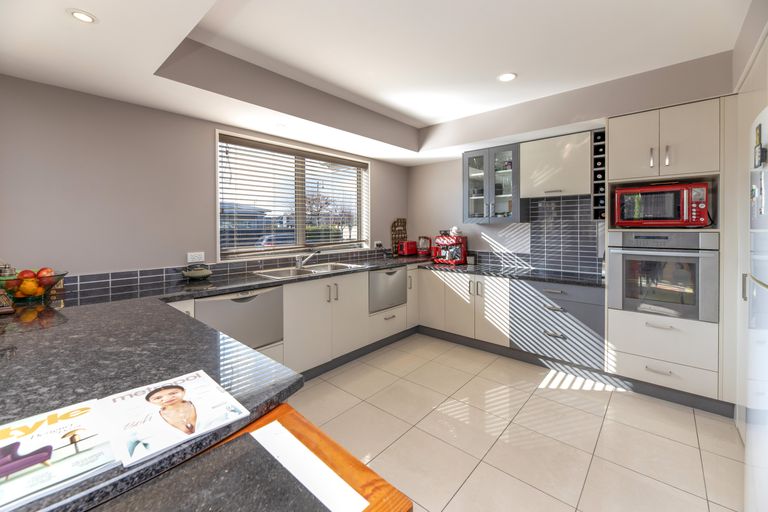 Photo of property in 7 Applefield Court, Northwood, Christchurch, 8051