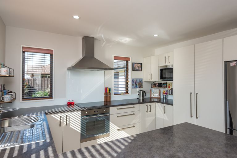 Photo of property in 8 Winfield Drive, Wigram, Christchurch, 8042