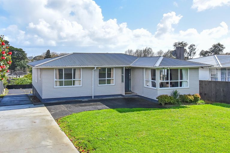 Photo of property in 10 Hamill Road, Otara, Auckland, 2023