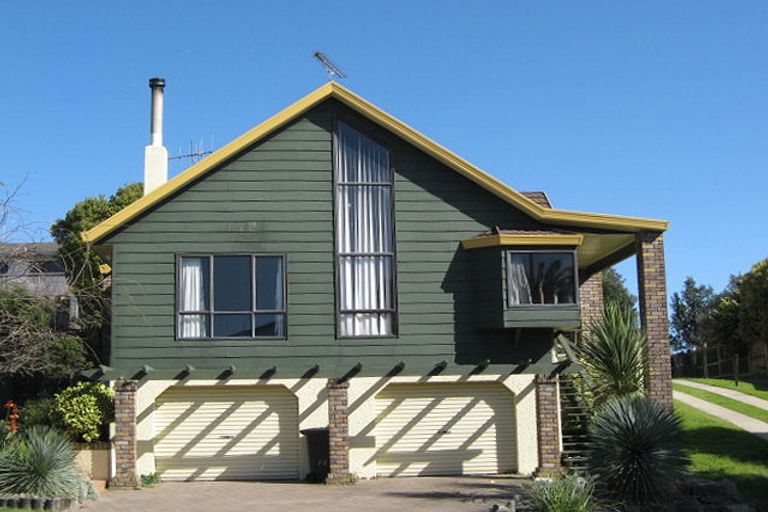 Photo of property in 20 The Glebe, Coastlands, Whakatane, 3120