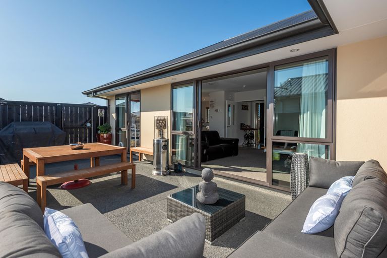 Photo of property in 8 Winfield Drive, Wigram, Christchurch, 8042