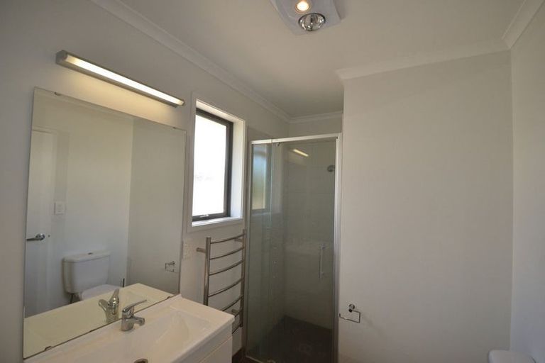 Photo of property in 56 Helenslee Road, Pokeno, 2402