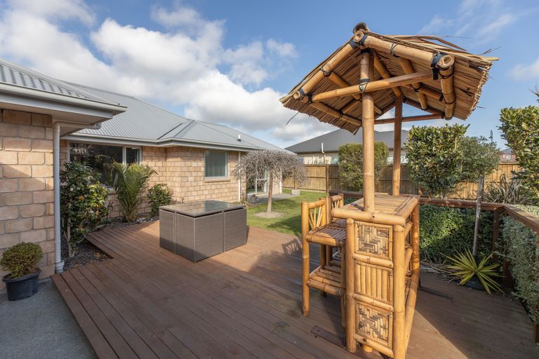 Photo of property in 7 Applefield Court, Northwood, Christchurch, 8051