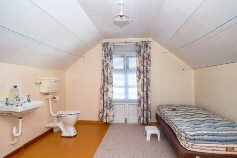 Photo of property in 26 Black Peak Road, Omarama, 9412