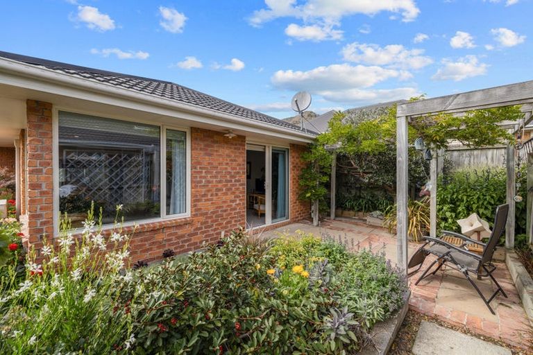 Photo of property in 7 Malthouse Lane, Heathcote Valley, Christchurch, 8022