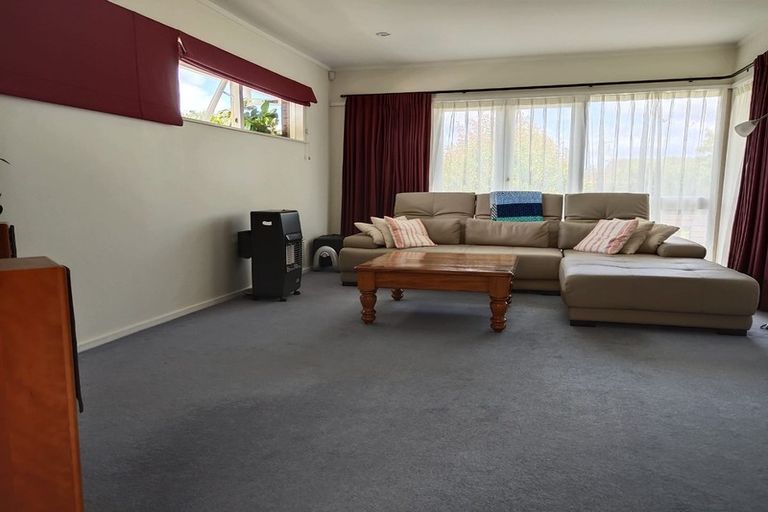 Photo of property in 3 Trust Place, Sunnyhills, Auckland, 2010