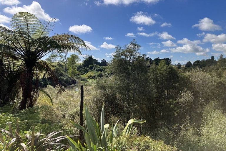 Photo of property in 219 Kane Street, Pirongia, 3802