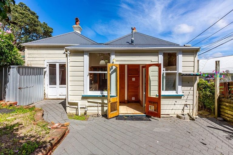 Photo of property in 143 Coromandel Street, Newtown, Wellington, 6021