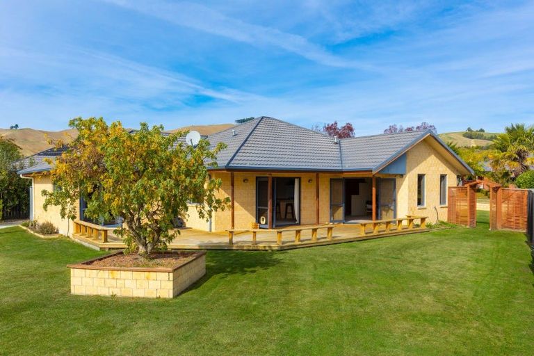 Photo of property in 37 Hope Drive, Witherlea, Blenheim, 7201