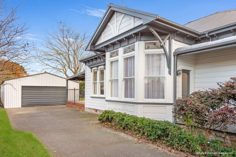 Photo of property in 11 Hurworth Place, College Estate, Whanganui, 4500