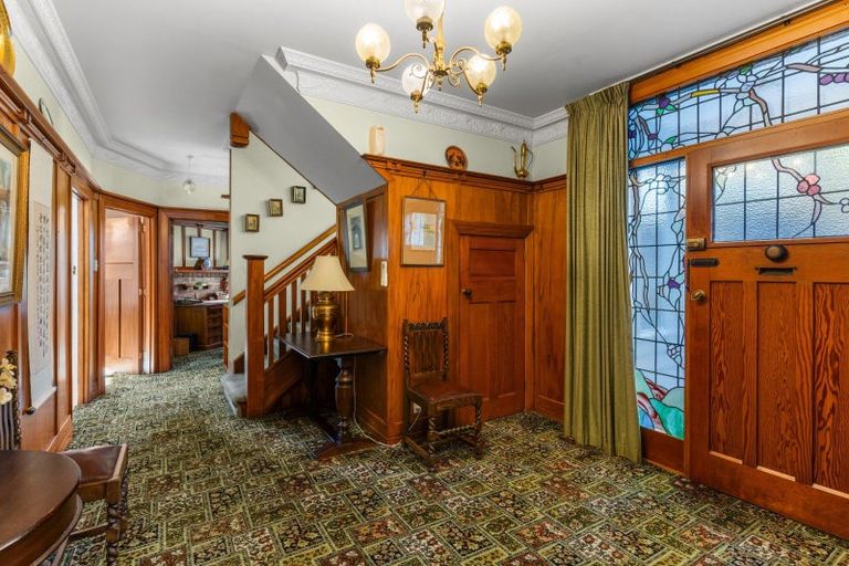 Photo of property in 16 Montpellier Street, Dunedin Central, Dunedin, 9016