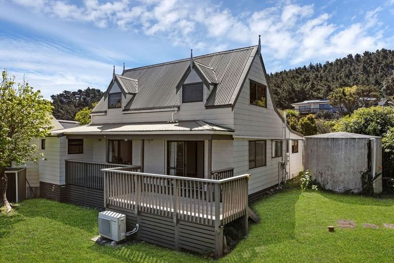 Photo of property in 16 Eames Crescent, Te Mata, Thames, 3575