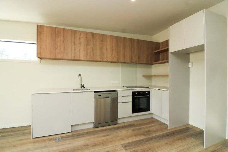 Photo of property in 19-19a The Strand, Wainuiomata, Lower Hutt, 5014