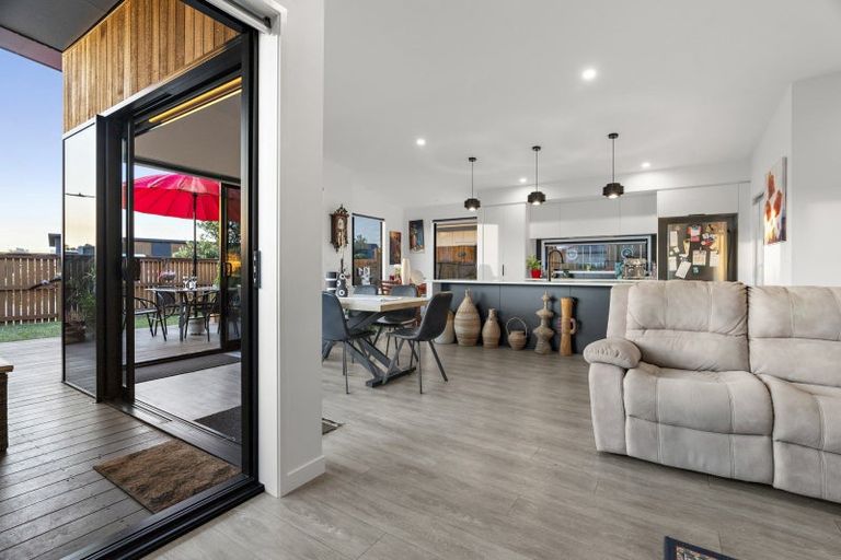 Photo of property in 57 Awatira Drive, Papamoa Beach, Papamoa, 3118