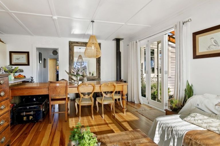 Photo of property in 19 Waitahanui Avenue, Taupo, 3330