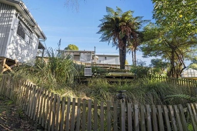 Photo of property in 79 Alison Street, Mangakakahi, Rotorua, 3015