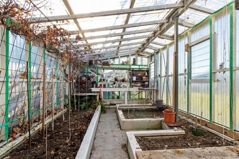 Photo of property in 6 Dash Street, Waimate, 7924