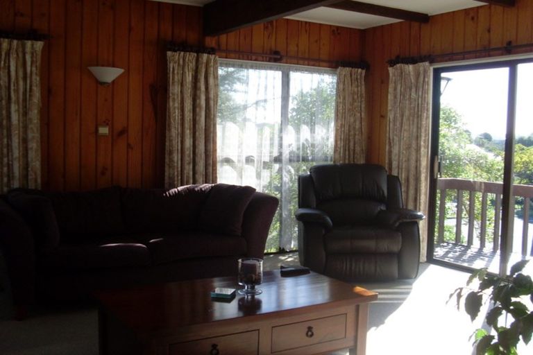 Photo of property in 18 Prince Regent Drive, Half Moon Bay, Auckland, 2012