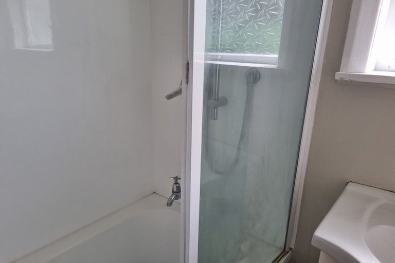 Photo of property in 9 Birman Place, Cannons Creek, Porirua, 5024