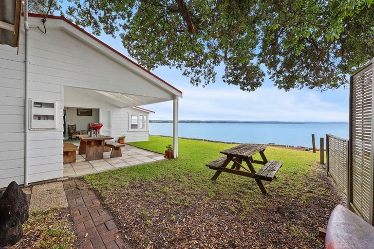 Photo of property in 63a Torkar Road, Clarks Beach, 2122