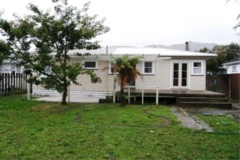 Photo of property in 141 Wise Street, Wainuiomata, Lower Hutt, 5014