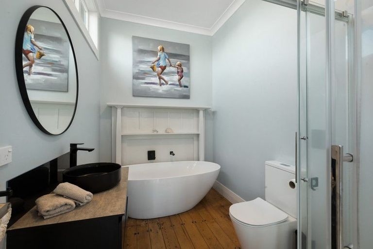 Photo of property in 12 Sandleigh Drive, Athenree, Waihi Beach, 3177