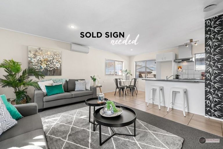 Photo of property in 22a Randwick Crescent, Moera, Lower Hutt, 5010