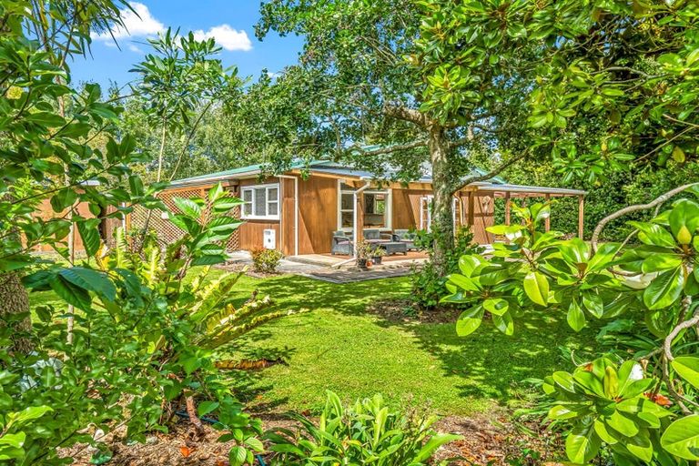 Photo of property in 451 Blueskin Road, Brunswick, Whanganui, 4571