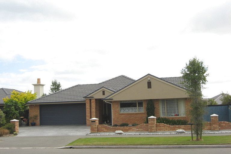 Photo of property in 523 Bower Avenue, Parklands, Christchurch, 8083