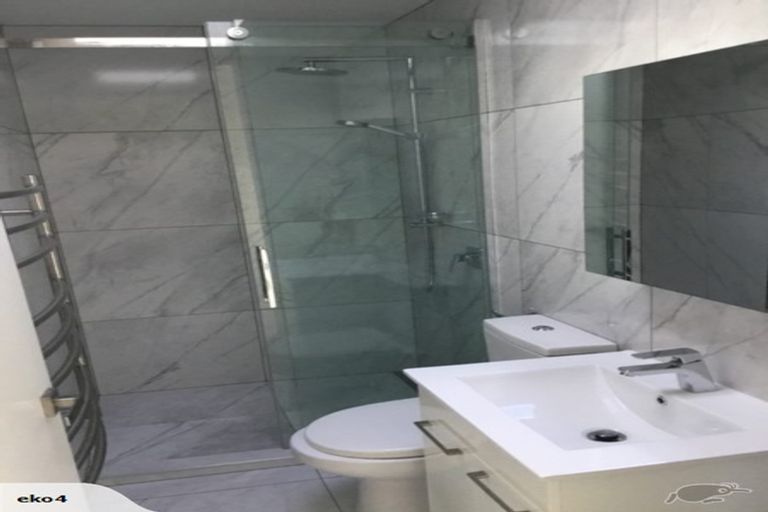 Photo of property in 219 Huia Road, Titirangi, Auckland, 0604