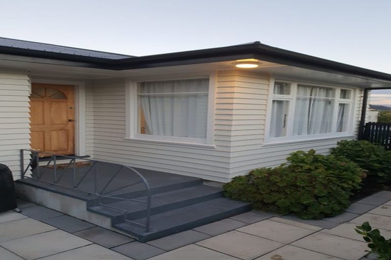 Photo of property in 1/15 Dunedin Street, Redwood, Christchurch, 8051