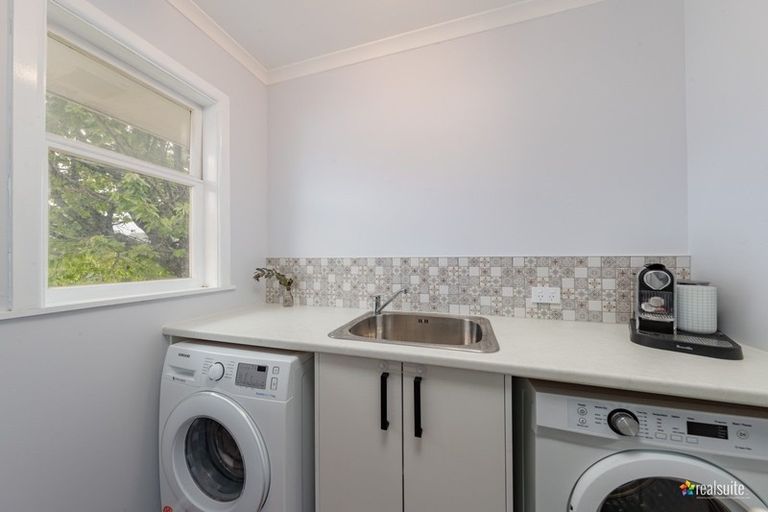 Photo of property in 14 Charles Street, Clouston Park, Upper Hutt, 5018